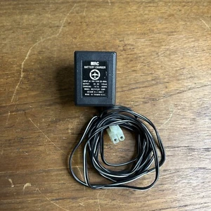 MRC - Model Rectifier Corp Battery Charger - DC 9V 120mA - Picture 1 of 5