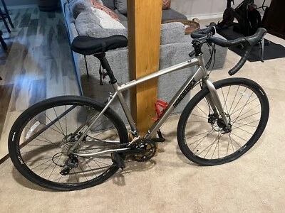 Diamondback Haanjo 2, talla M 53 cm Foto 1 de 2