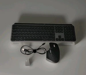 Logitech MX Keys Business Bluetooth Wireless Keyboard Mouse Combo YR0073 Black - Picture 1 of 13