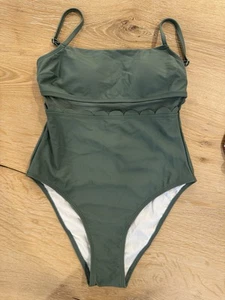 Cupshe Green One Piece Swim Suit Bathing Suit Mesh Waist Womens Small - Picture 1 of 2