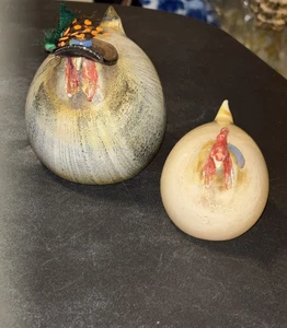 (2) Rene Burri Mundgeblasen Hand Blown Glass Chicken Figurines Switzerland - Picture 1 of 20