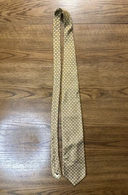 Corbata de seda con patrón geométrico dorado y marrón de Nautica para hombre Foto 1 de 4