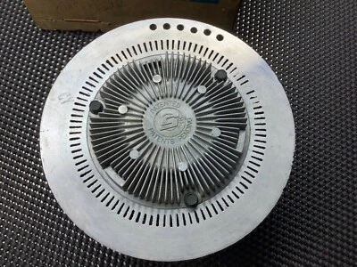 GM # 3989096 1971 CHEVROLET CHEVELLE NOS ВЕНТИЛЯТОР МУФТА ВСЕ ТЕЛО V8 С ЗАВОДСКОЙ A. - Изображение 1 из 4