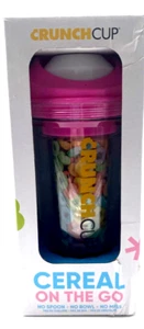 CrunchCup XL Rosa: Tazza Cereali Portatile in Plastica per Colazione in Viaggio - Foto 1 di 3