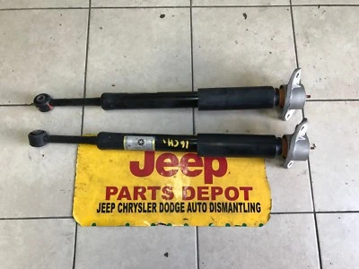 Amortiguadores de puntal trasero Jeep Cherokee 2014-2017 OEM 68157906AE  Foto 1 de 4
