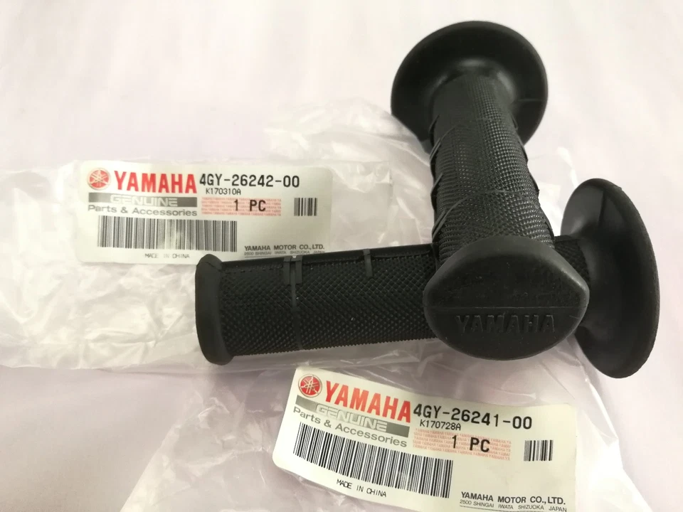 COPPIA MANOPOLE ORIGINALI YAMAHA TT 350 600 E TT 600 K XT 600 GRIP - Изображение 1 из 1