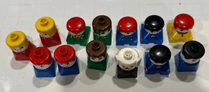 Vintage 13 Lego Duplo Figuren älterer Stil Büste Quadrat Personen blau rot gelb GRE - Bild 1 von 7