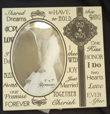 BLOOMINGDALES 9 «H мистер и миссис свадебная рамка держать 5 x 7 фото новый в коробке - Изображение 1 из 2
