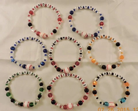 Major League Baseball Team Bead Bracelets - New! Cover