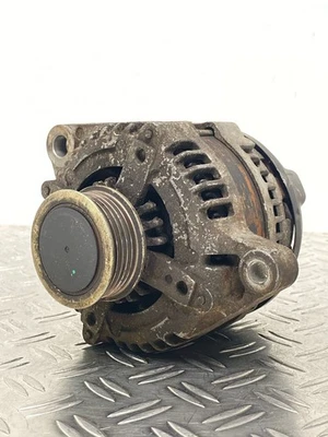 Generatore alternatore TOYOTA RAV 4 II (A2) 27060-27040 - Immagine 1 di 4