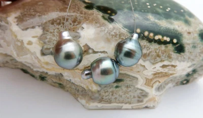 NEW RARE AA+ TAHITIAN CULTURED PEARLS - SILVER COLORFUL PEACOCK CULTURED PEARLS - Image 1 of 4