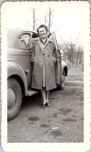 Real Photo Woman Posing Next to Car Open Door Fasjion 1940s - Picture 1 of 2