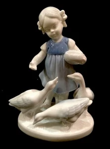 Gerold Porzellan Bavaria  "Girl Feeds Geese"  Mint - Picture 1 of 6