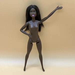 Barbie Fashionistas Bambola Afroamericana AA Nuda per OOAK FVJ43 Capelli Marroni Morbidi - Foto 1 di 22