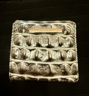 Cartera Brahmin Melbourne JANE Pequeña Cuadrada Doble Plegable Gris/Verde Oscuro  Foto 1 de 4