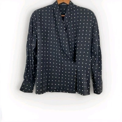 Top envolvente Ellen Tracy talla 2 100 % seda Foto 1 de 4