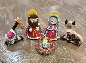 Ten Thousand Villages 5 Piece Nativity Set Handmade In Ecuador Folk Art - Picture 1 of 15