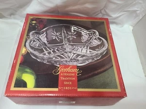 Gorham ~ Holiday Traditions ~ Angels Of Peace ~ 8" Divided Christmas Dish ~ NiB  - Picture 1 of 5