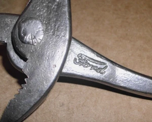 VINTAGE 1910-1953 FORD, 6.5" SLIP JOINT PLIERS FACTORY SUPPLIED, STAMPED SCRIPT - Picture 1 of 9