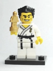LEGO MINIFIGURES (8683) CMF Series 2 - KARATE MASTER - Picture 1 of 5