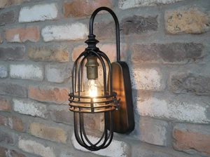 Grande lanterna da parete stile industriale vintage lampada led a batteria - Foto 1 di 6