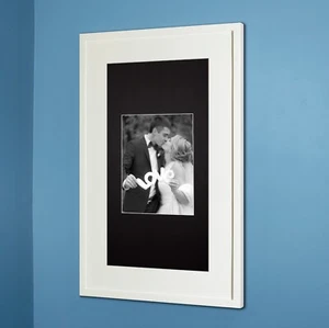 14x24 Einbauschrank mit BILDERRAHMEN TÜR, kein Spiegel, weißer Innenraum - Bild 1 von 35