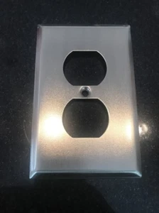 GE Gebürstet/Satin Nickel Steckdose Box Abdeckplatte - Bild 1 von 3