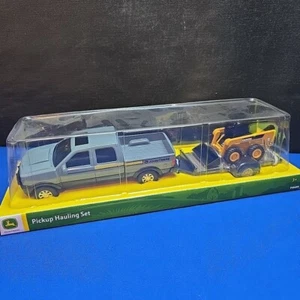 John Deere 8" Deluxe White Pickup Hauling Gator with Trailer Set NIB ERTL - Picture 1 of 5
