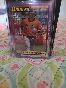 2025 Topps Serie 1 - 1990 Topps Cromo Plata Paquete Adley Rutschman #T90C-35 - Imagen 1 de 1