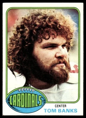 1976 Topps Football Card Tom Banks RC St. Louis Cardinals #498 EX-MT - Image 1 of 2