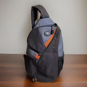Black/Gray/Orange TAMRAC 4276 Jazz 76 Sling Pack, Black/Multi Use/Camera Bag - Picture 1 of 6