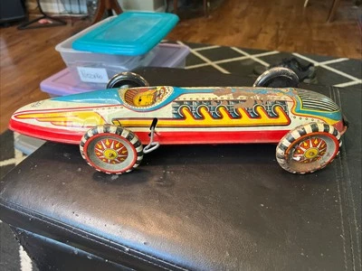 16 «MARX RACER ЛИТО ОЛОВО НЕ РАБОТАЕТ ПРОДАЖА НА ЗАПЧАСТИ - Изображение 1 из 4