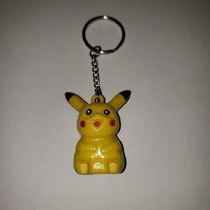 Nuevo Llavero Pikachu Vintage Años 90 Amarillo Brazo Abierto 1999 Originalmente Iluminado - Imagen 1 de 5