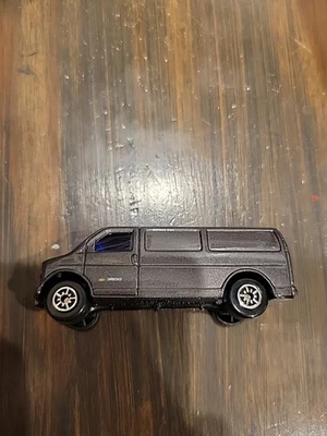 Chevy Chevrolet Express 3500 1996-2002 Maisto Speed Wheels furgoneta de carga suelta Foto 1 de 4