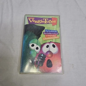 VeggieTales - VeggieTunes Cassette Tape Religious, Story, Musical, Theme - Picture 1 of 4