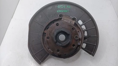 Nudillo/tubo trasero pasajero modelo Turbo S compatible con Porsche Cayenne 1076106 11-14 Foto 1 de 4