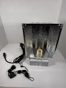 TopoGrow 315W CMH CDM Grow Light Foucsed Fixture with 120/240V Ballast (NO Bulb) - Picture 1 of 5