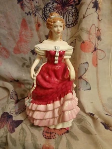 Preciosa dama vintage Royal Doulton Sweet Sixteen 1994 HN 3648 69A - Imagen 1 de 6