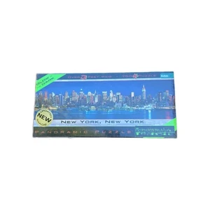 VTG NEW NY Skyline Pre 911 Panoramic Puzzle Glow In The Dark Twin Towers 3ft  - Picture 1 of 7