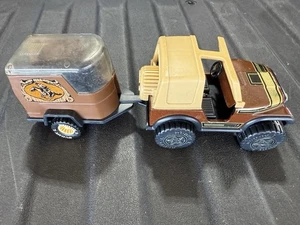 Vintage Buddy L Jeep Renegade & Horse Trailer - Picture 1 of 3