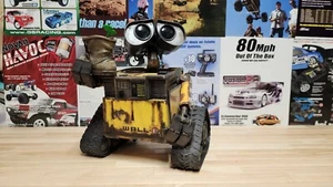 Wall-e Reproduction Base Of Rc Wall-e(remote Included) Custom Wall-e - Picture 1 of 8