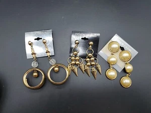 Lote de 3 pendientes colgantes colgantes tono dorado/perla sintética - Imagen 1 de 3