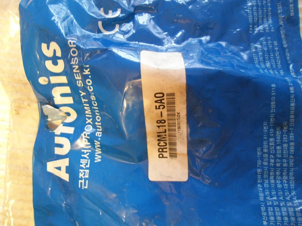 Autonics Proximity Sensors PRCML18-5AO Connector 5mm DC-3Wire 100-240VAC NEW - Image 1 of 2