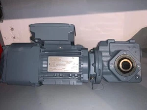 Serwomotor SEW SA37 DRN71M4/BE05 400W - Picture 1 of 5