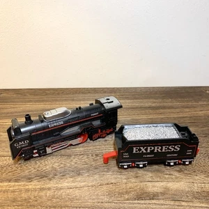G.M.D FX-06237 Express Train Motorised Toy Train With Carriage - Picture 1 of 7