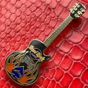 LAS VEGAS US🎸Hard Rock HOTEL®HRH PIN✅Joint Black Gibson FLAME Guitar BLUE LOGO - Picture 1 of 3