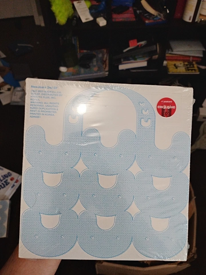 New Jeans Get Up CD Bunny Beach Bag BLUE Version 2nd EP Sealed (SEE DETAILS) - Image 1 of 1