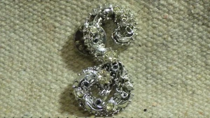 Vintage rhinestone stylized S badge pin brooch for hat lapel scarf coat purse - Picture 1 of 3