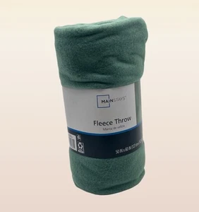 Mainstays Fleece Throw Blanket Green Sage 50" x 60" Soft Cozy Lightweight - Picture 1 of 2
