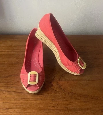 NUEVO- Alpargata Naturalizer Tímido Coral Lino Punta abierta Cuña Talla 8.5 W Foto 1 de 4